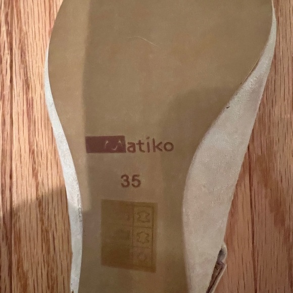 NIB Matiko Circa Peach Pointed Toe Slingback Wood Sphere Heel Shoes US 5 EU 35 - Picture 9 of 11